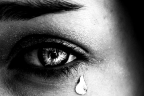 Ruyada Aglamak Nasil Yorumlanir